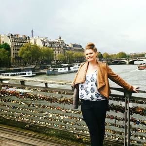 Meet your Posher, Carly